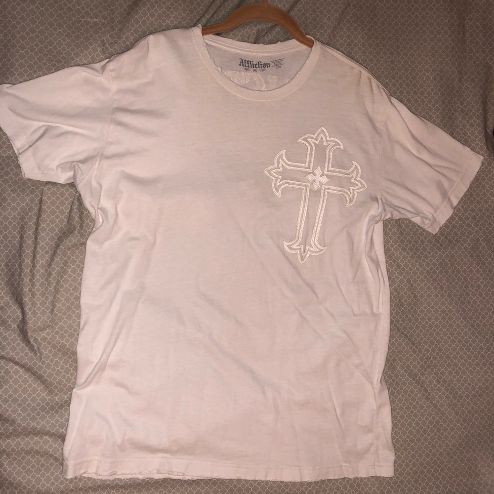 Preowned affliction white Los Angeles shirt